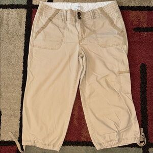 Women’s Dockers Capris